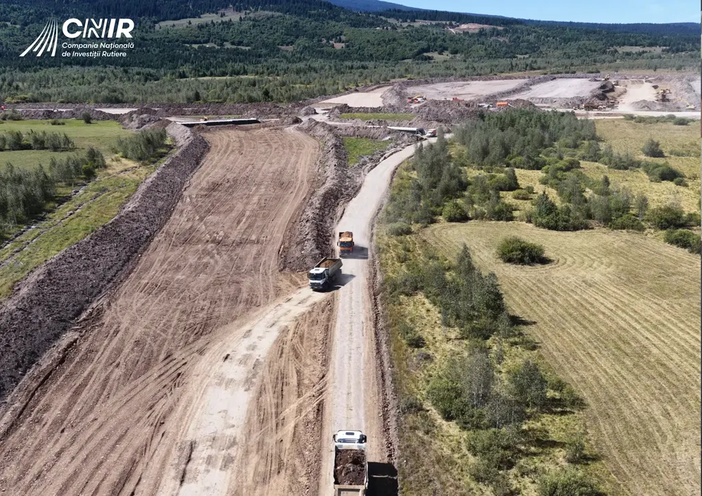 Botoșani: RO-Alert la 06:26, țintă aeriană apoi prăbușită la Solca
