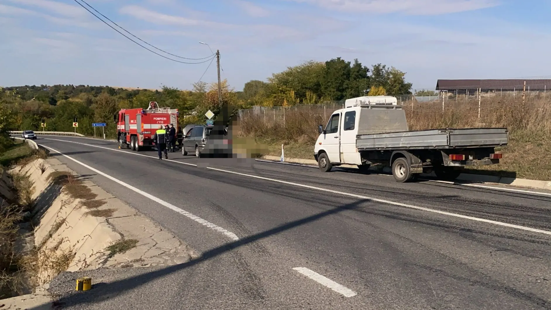 Brehuiești: copil de 10 ani și mama lui, duși la spital după accident
